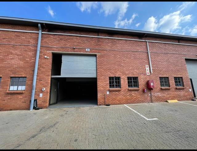 INDUSTRIAL PROPERTY TO RENT IN HENNOPSPARK